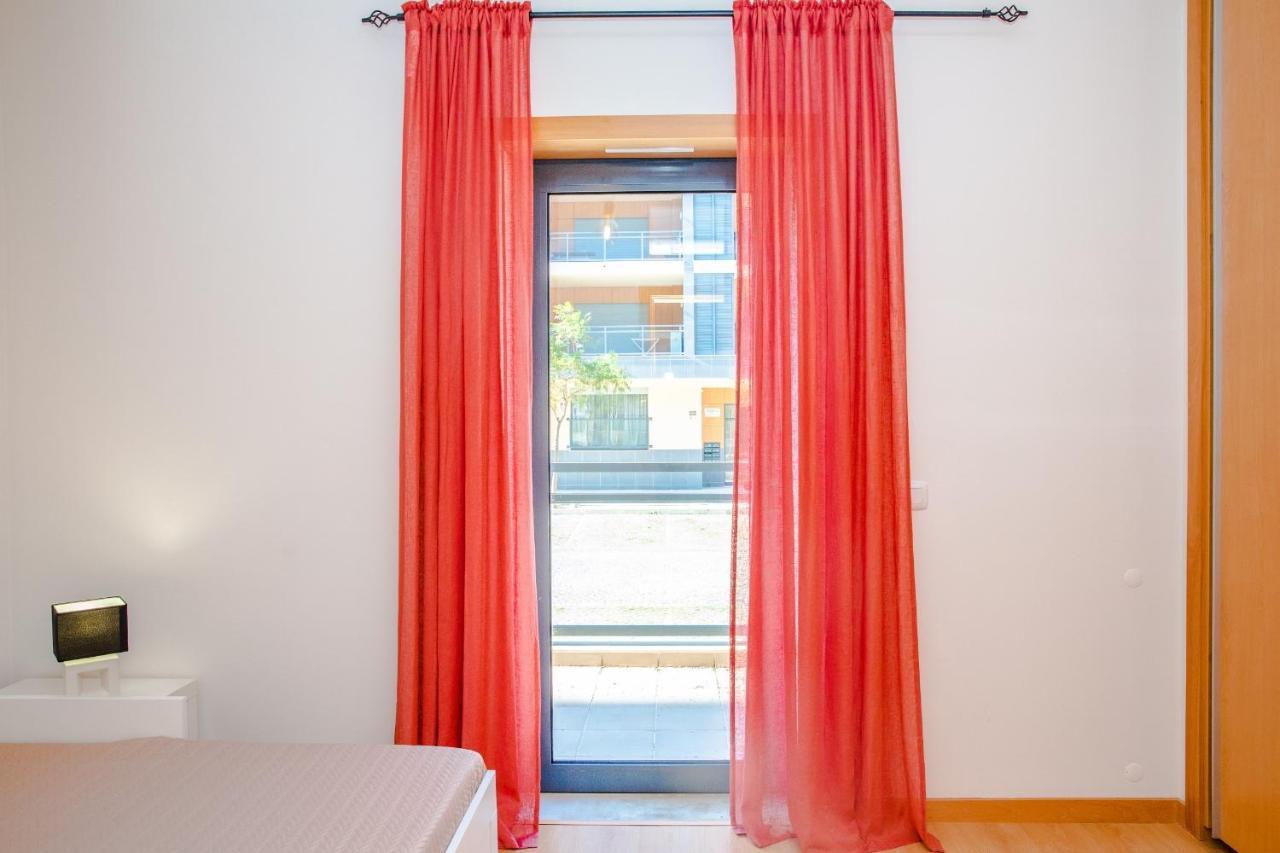 2Bed With Rooftop Pool In Marina Village - Olhão Exteriör bild